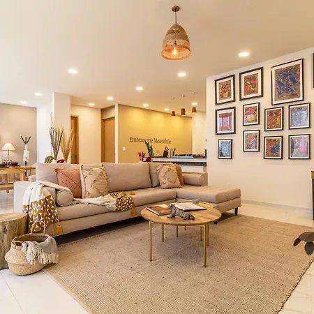 Goldsmith By Kukun Apartment