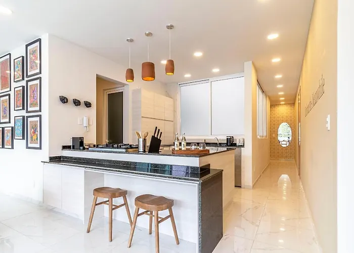 Apartment Goldsmith By Kukun