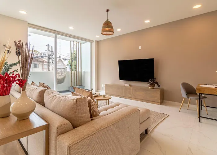 Apartment Goldsmith By Kukun